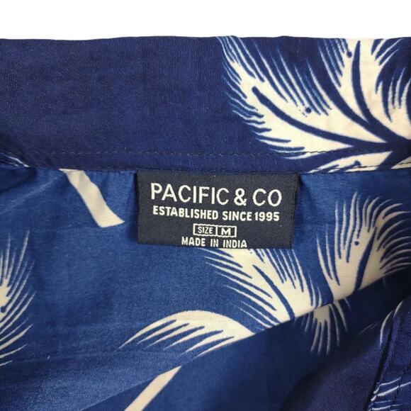 Pacific & Co Men's M Hawaiian Tropical Palms & Woody Cars Surfer Button Up Shirt - Picture 6 of 7